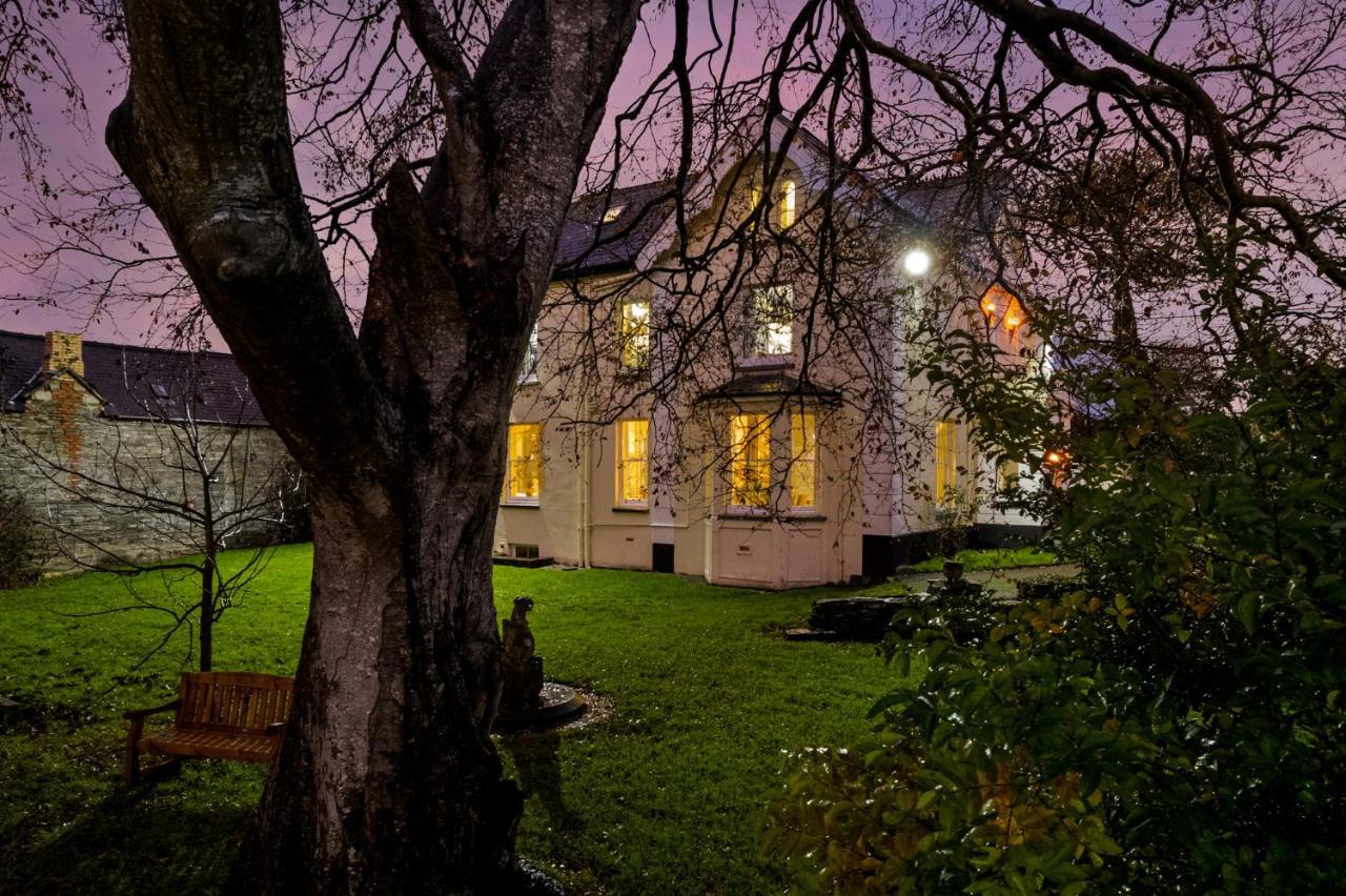 Caemorgan Mansion Hotel Cardigan Eksteriør billede